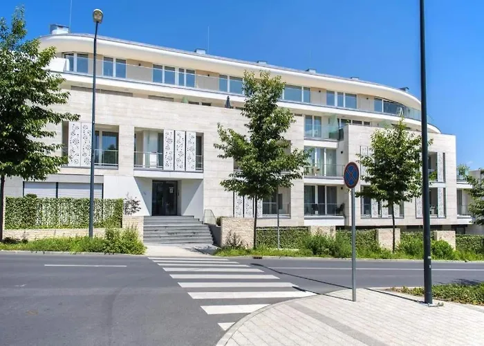 Carbona Royal 1.11 Хевиз