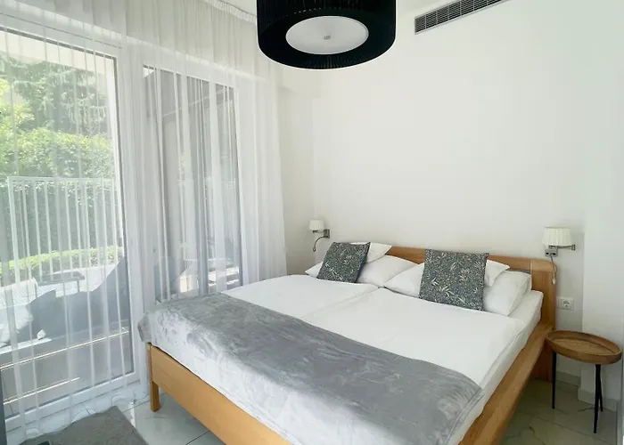 Carbona Royal 1.11 Апартаменты