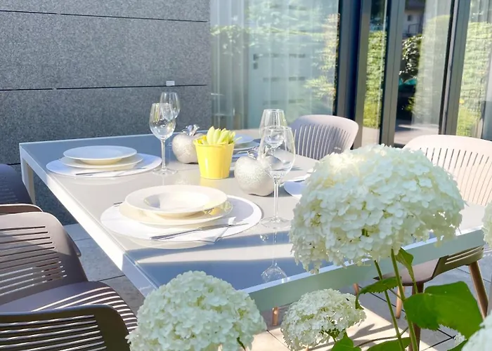 Апартаменты Carbona Royal 1.11 *